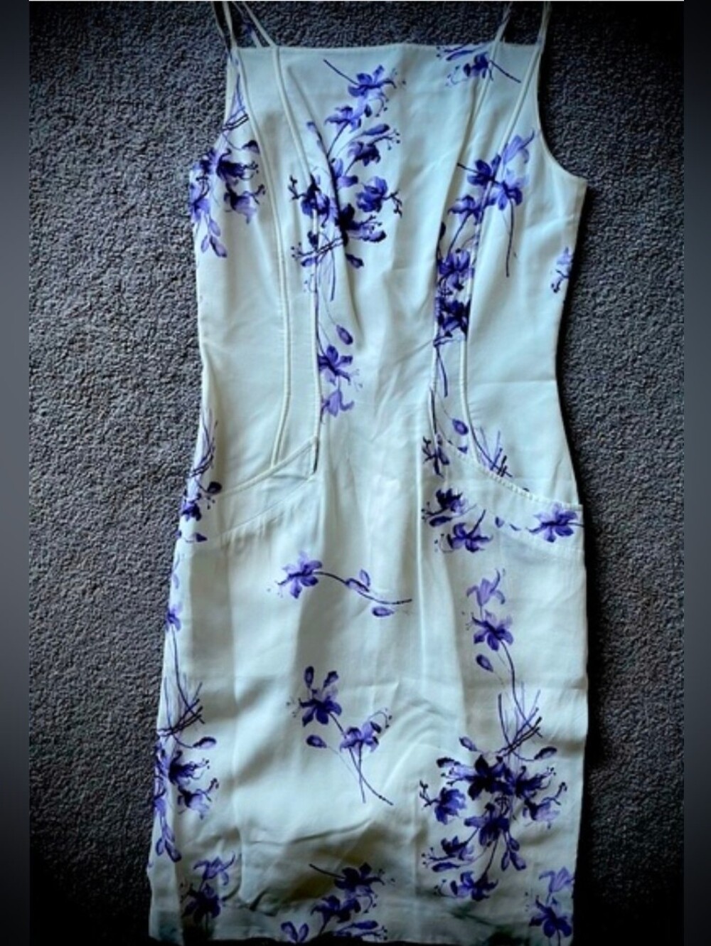 Corset-like Mugler White Dress with Lavender Floral Accents Size EU 38
